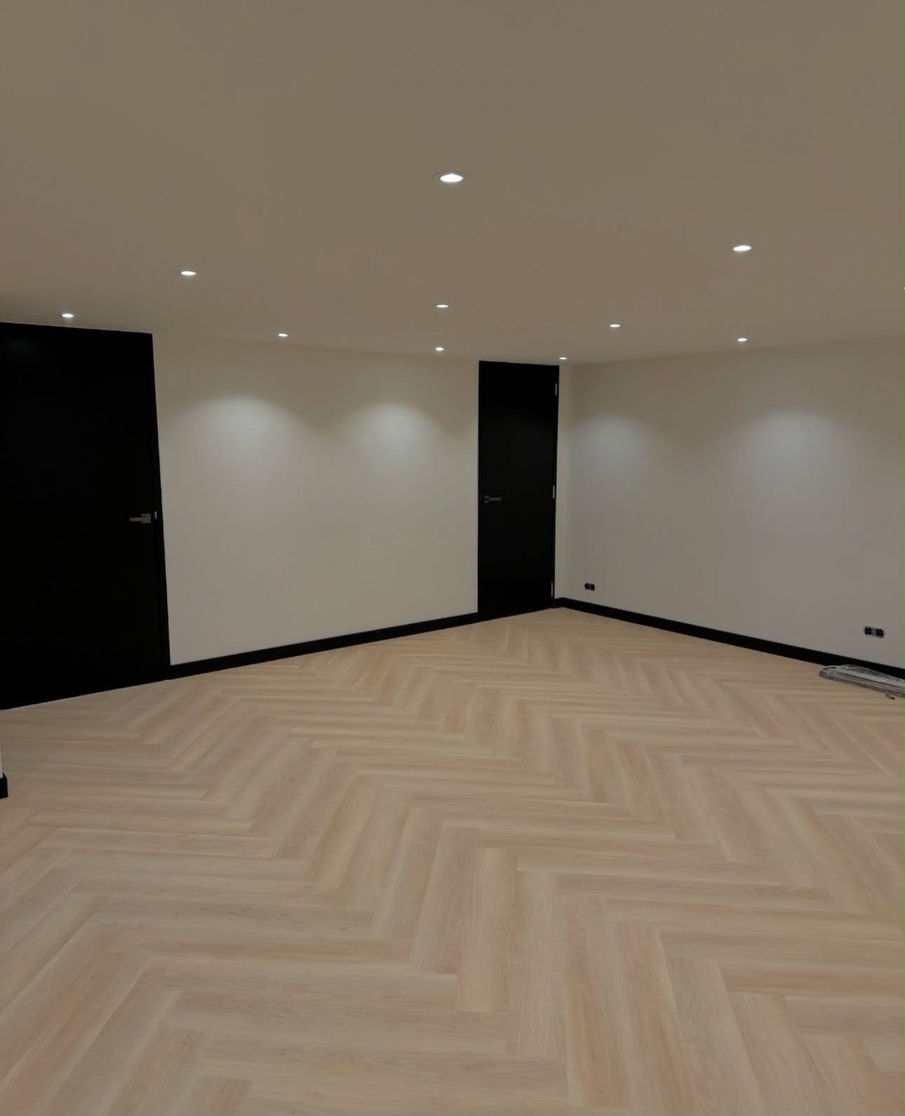 PVC visgraat vloer in een modern Rotterdams interieur